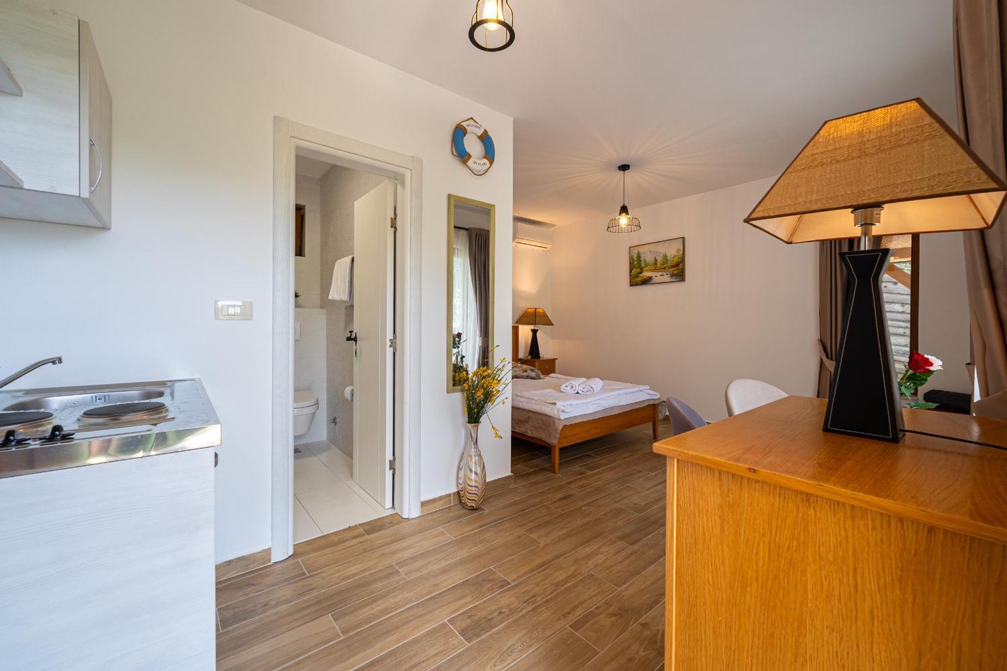 Sunset & Sunrise Villas In Stanisici-Two Villas With Common Pool Budva Ngoại thất bức ảnh