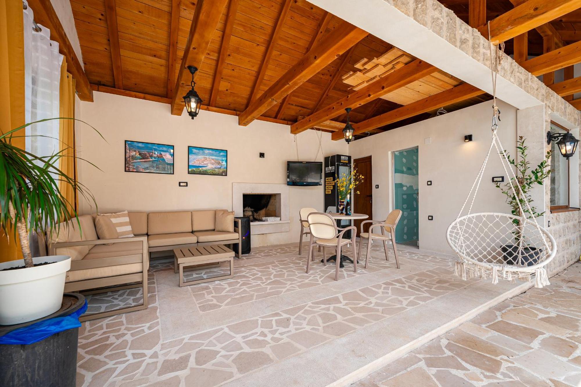 Sunset & Sunrise Villas In Stanisici-Two Villas With Common Pool Budva Ngoại thất bức ảnh