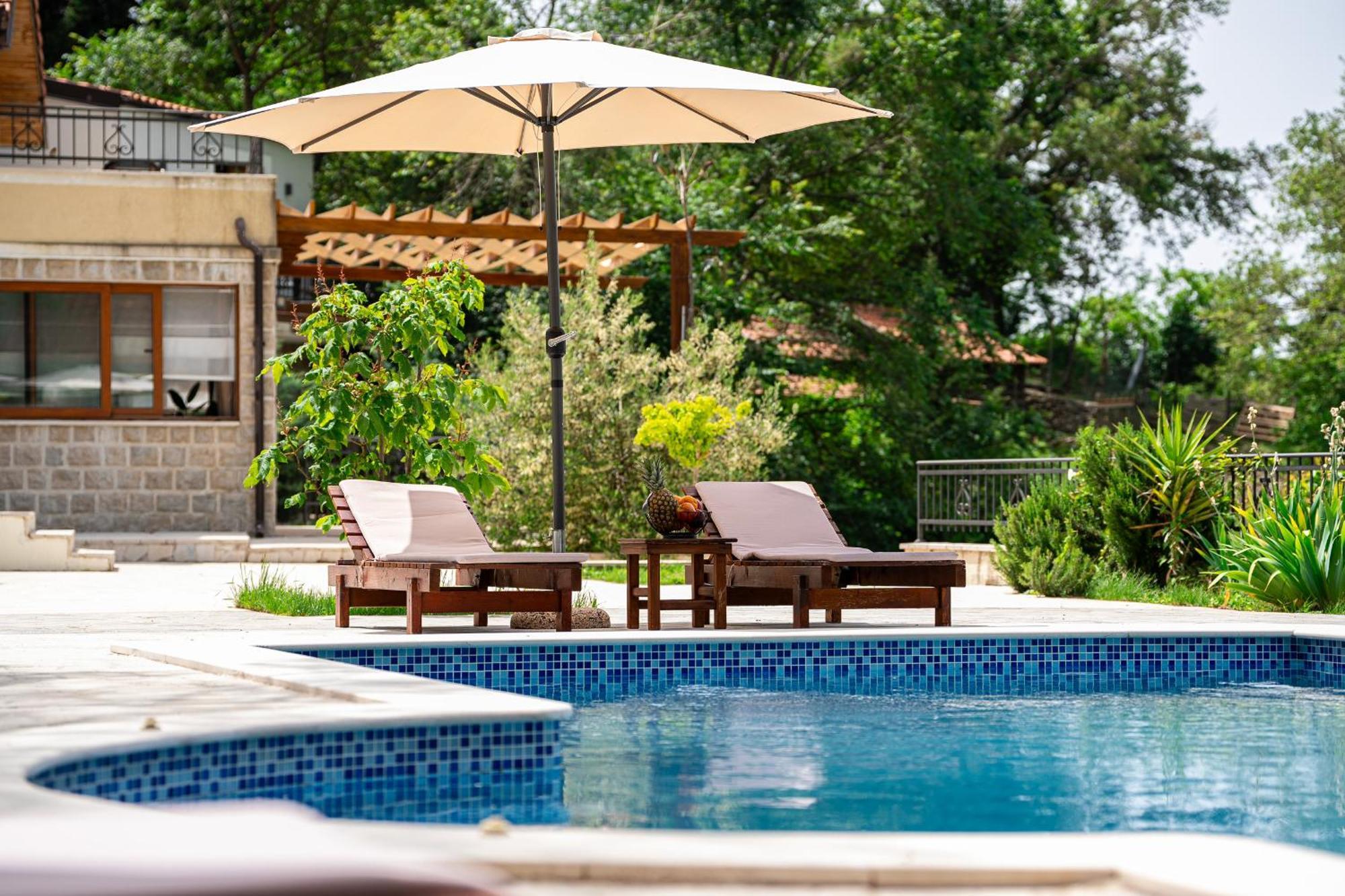 Sunset & Sunrise Villas In Stanisici-Two Villas With Common Pool Budva Ngoại thất bức ảnh