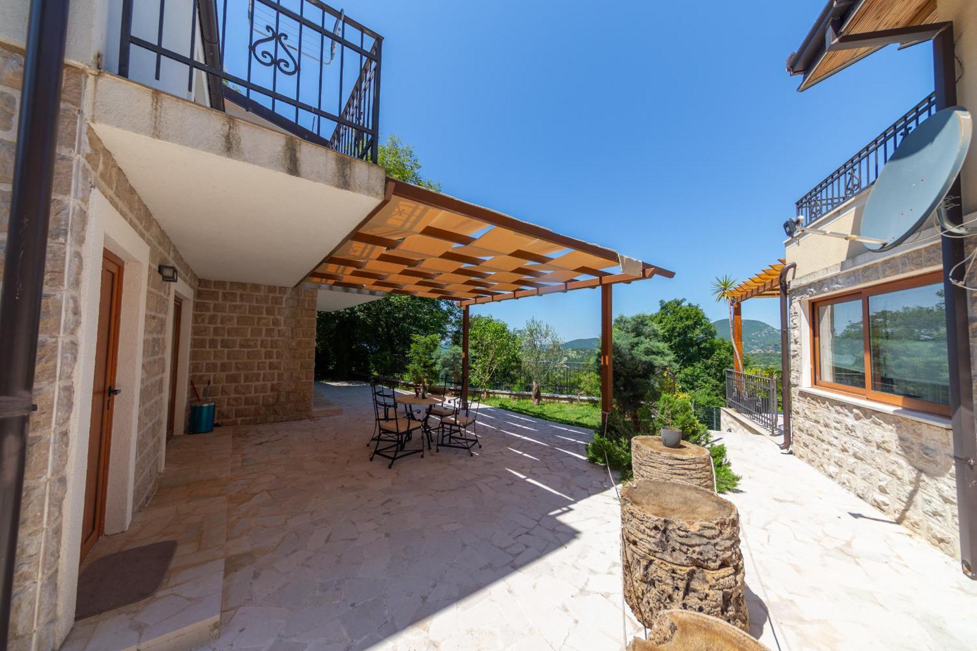 Sunset & Sunrise Villas In Stanisici-Two Villas With Common Pool Budva Ngoại thất bức ảnh
